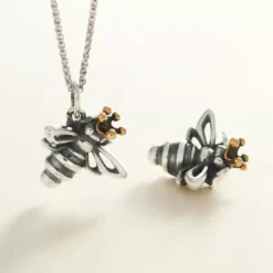 Queen Bee Charm -Fashion Accessories CM 5567 806480 altS