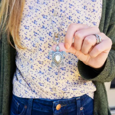 Sea Turtle Gemstone Pendant 4 Sea Turtle Gemstone Pendant - Image 2