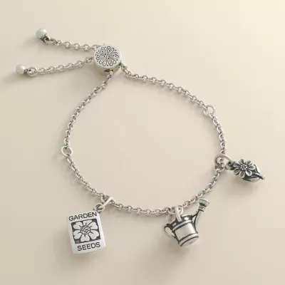 Mini Daisy Charm 7 Mini Daisy Charm - Image 5